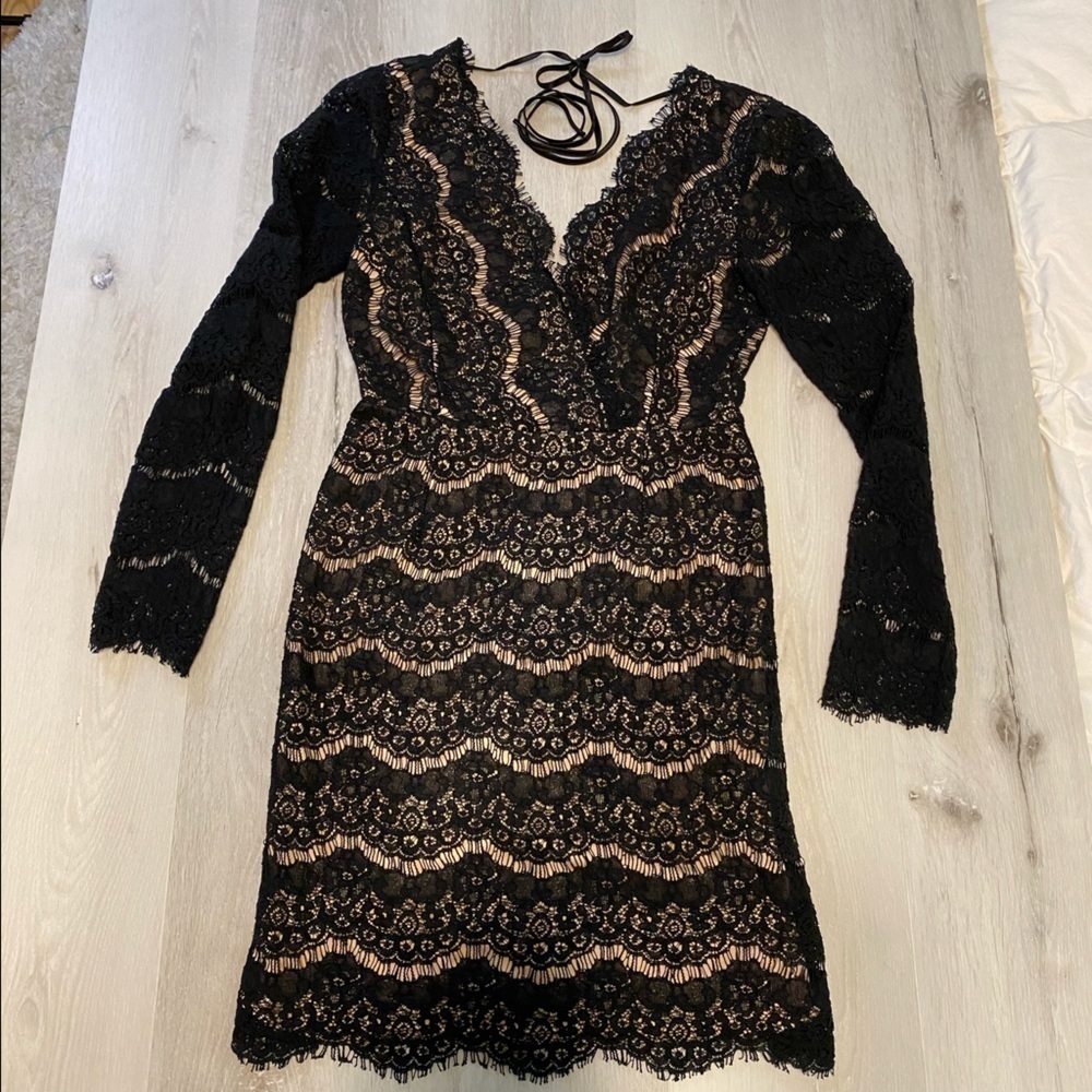 Francesca’s Black Lace Bodycon Long Sleeve Dress, Size Small